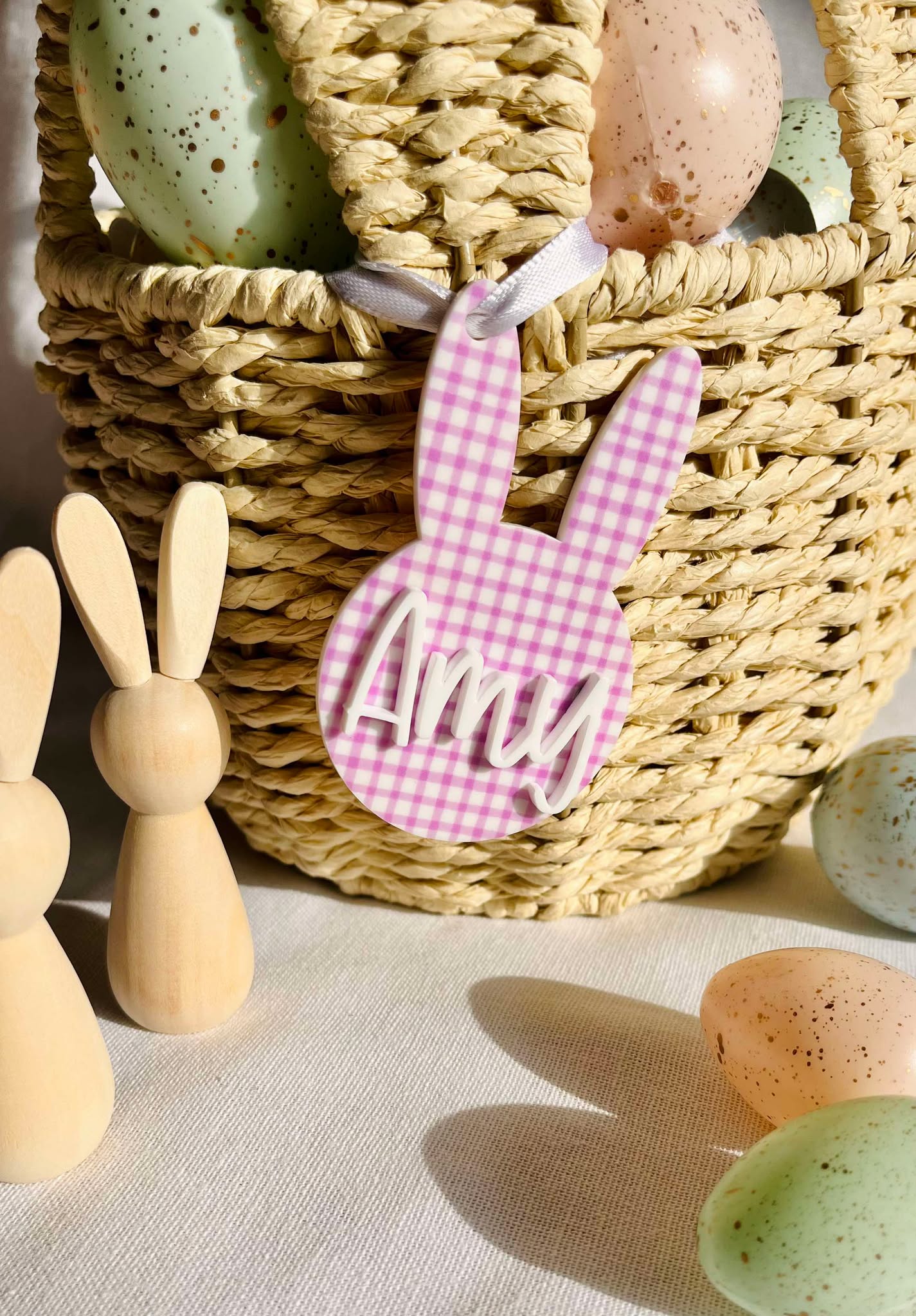 Easter bunny shaped tag