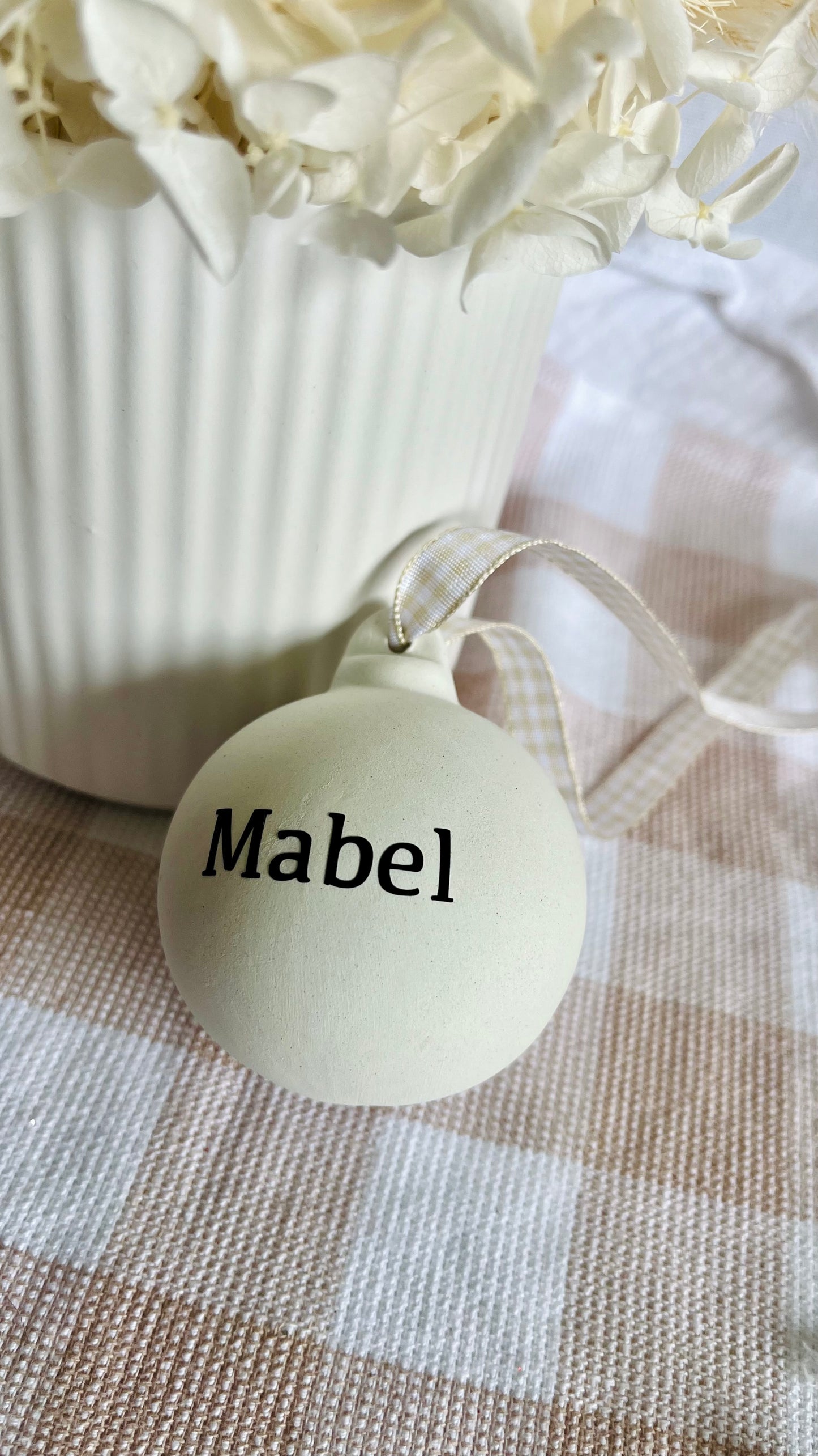 Ceramic bauble