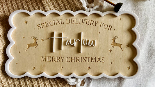 Harlow’s scalloped rectangle plaque