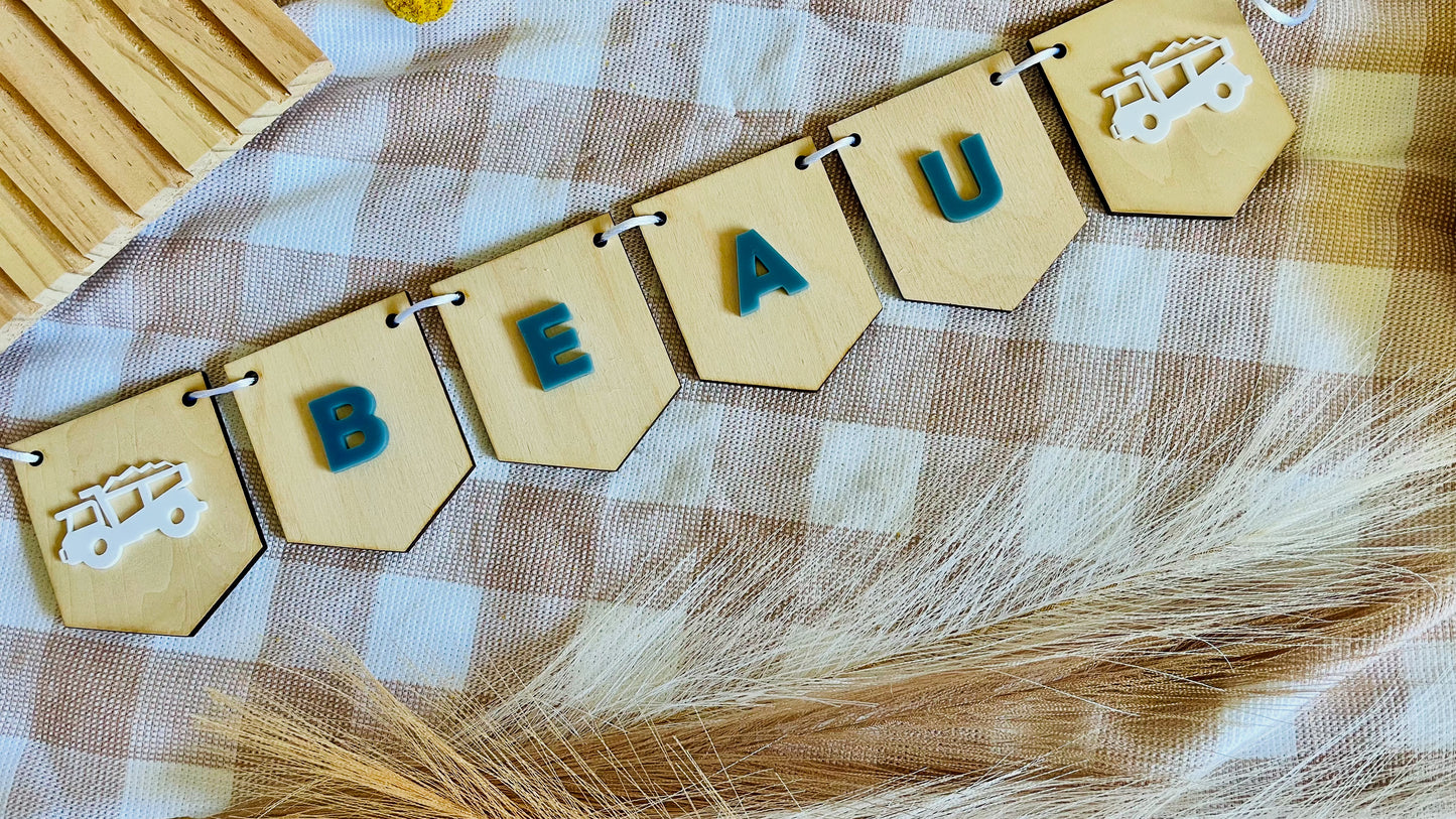 Bunting name sign