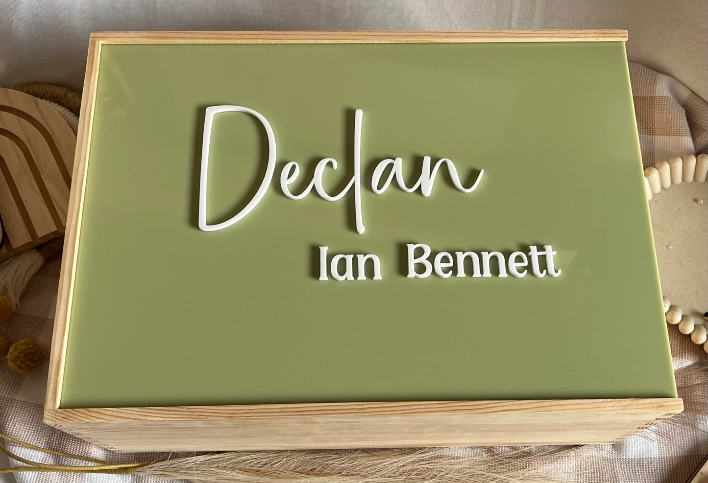 Large keepsake box with acrylic lid