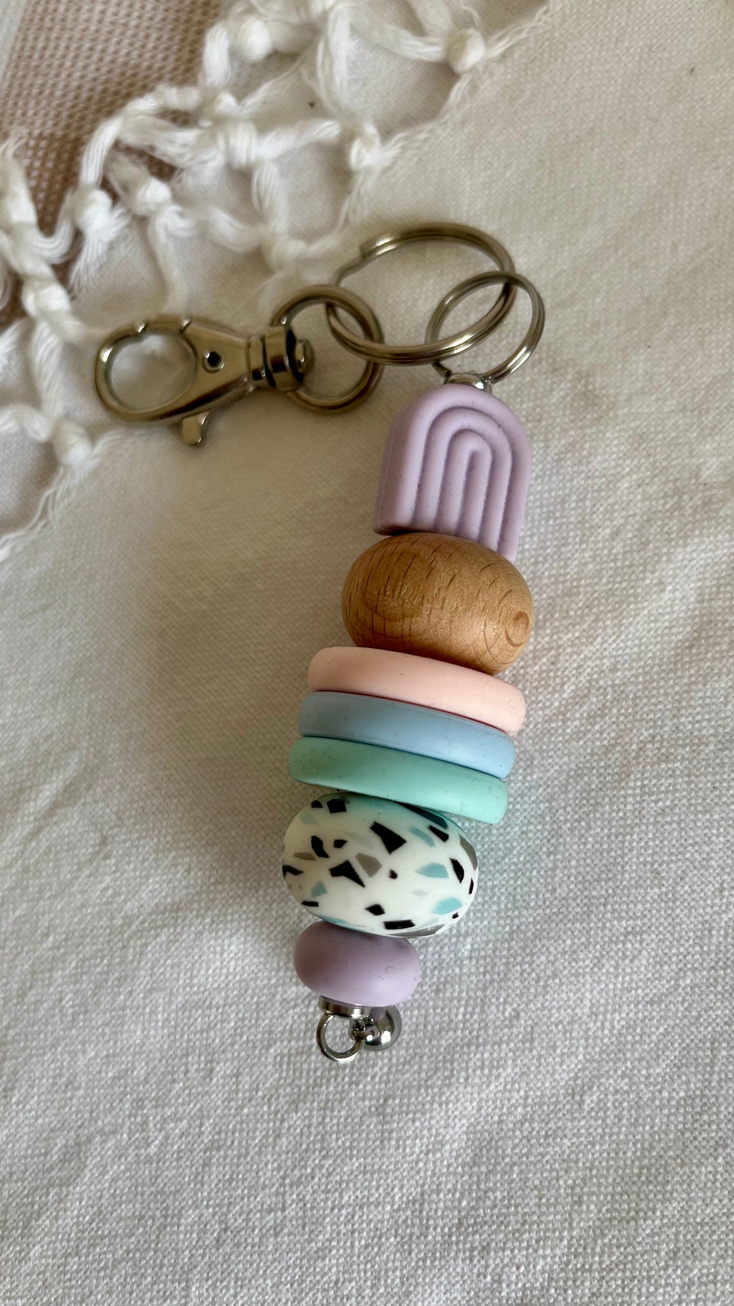 Multi design arch keychain