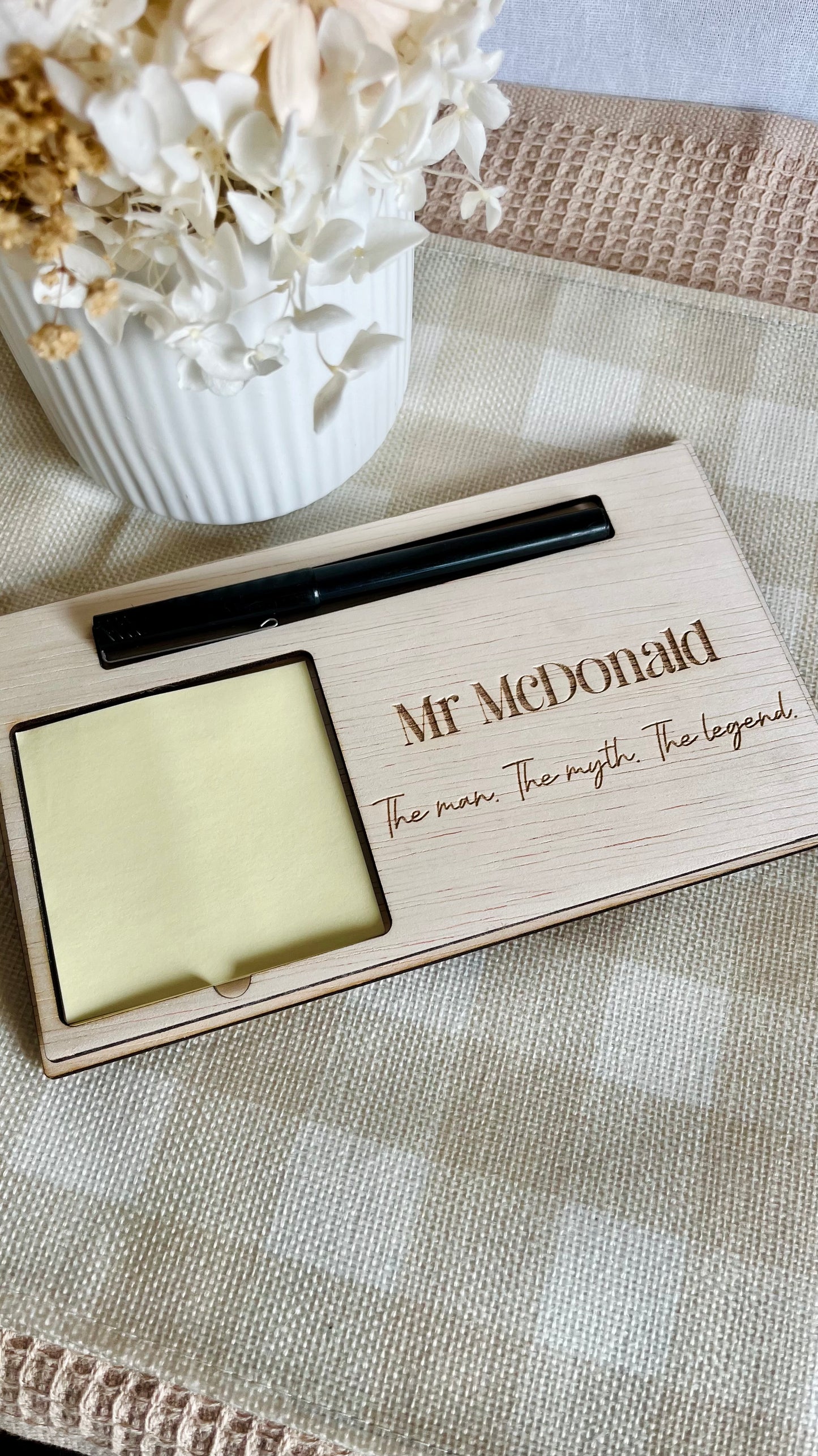 Mr McDonald notepad and pen holder