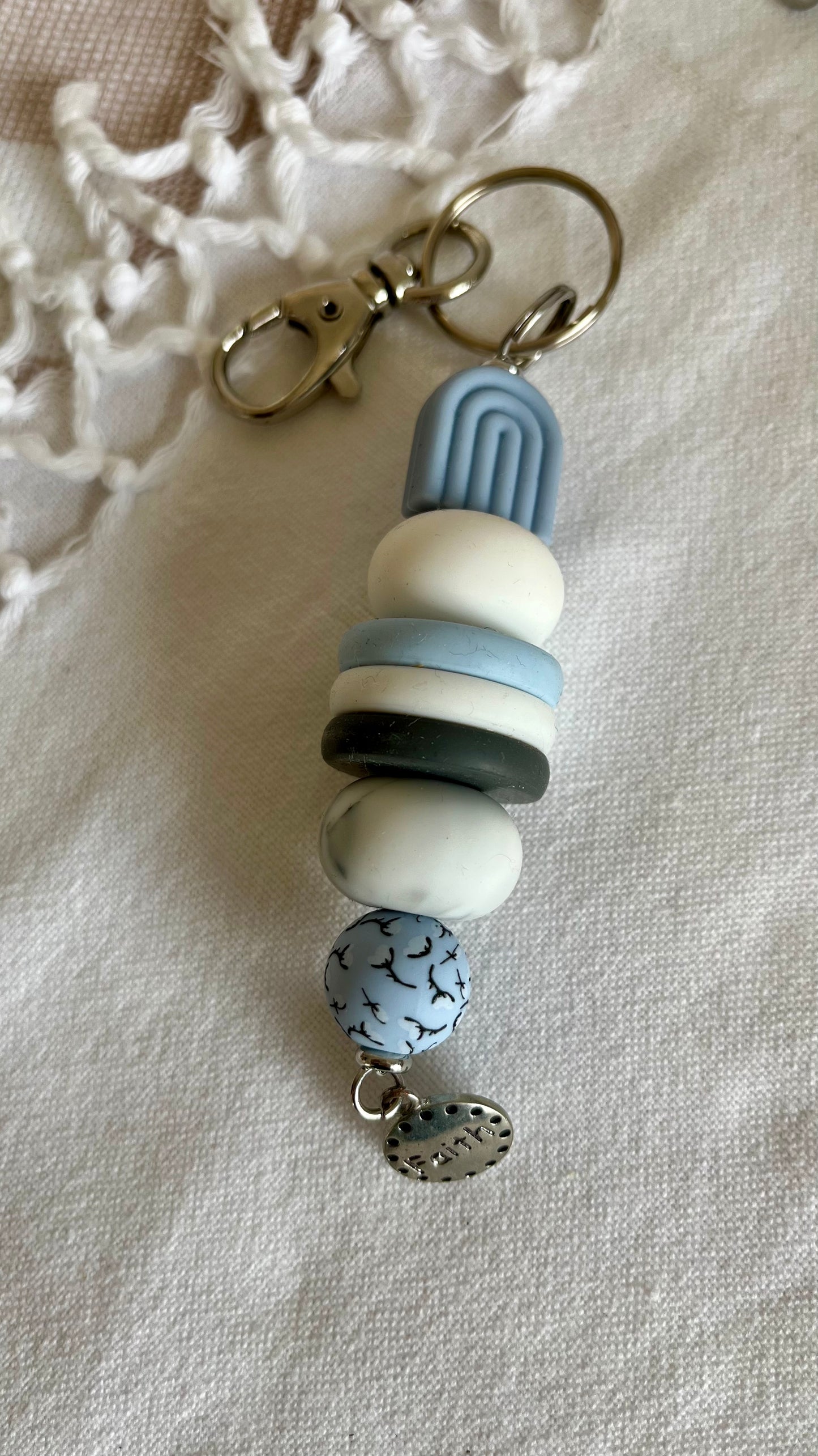 Multi design arch keychain
