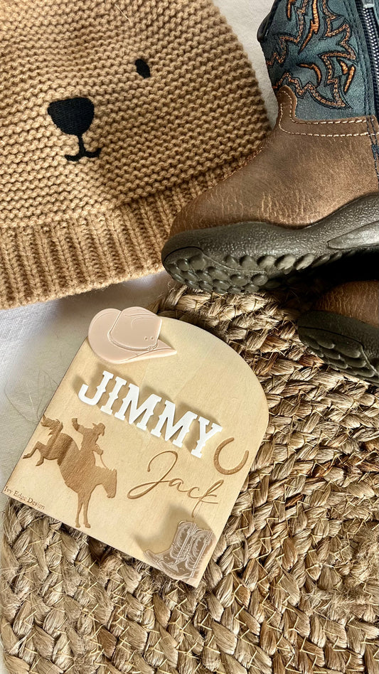 Rodeo arch birth announcement