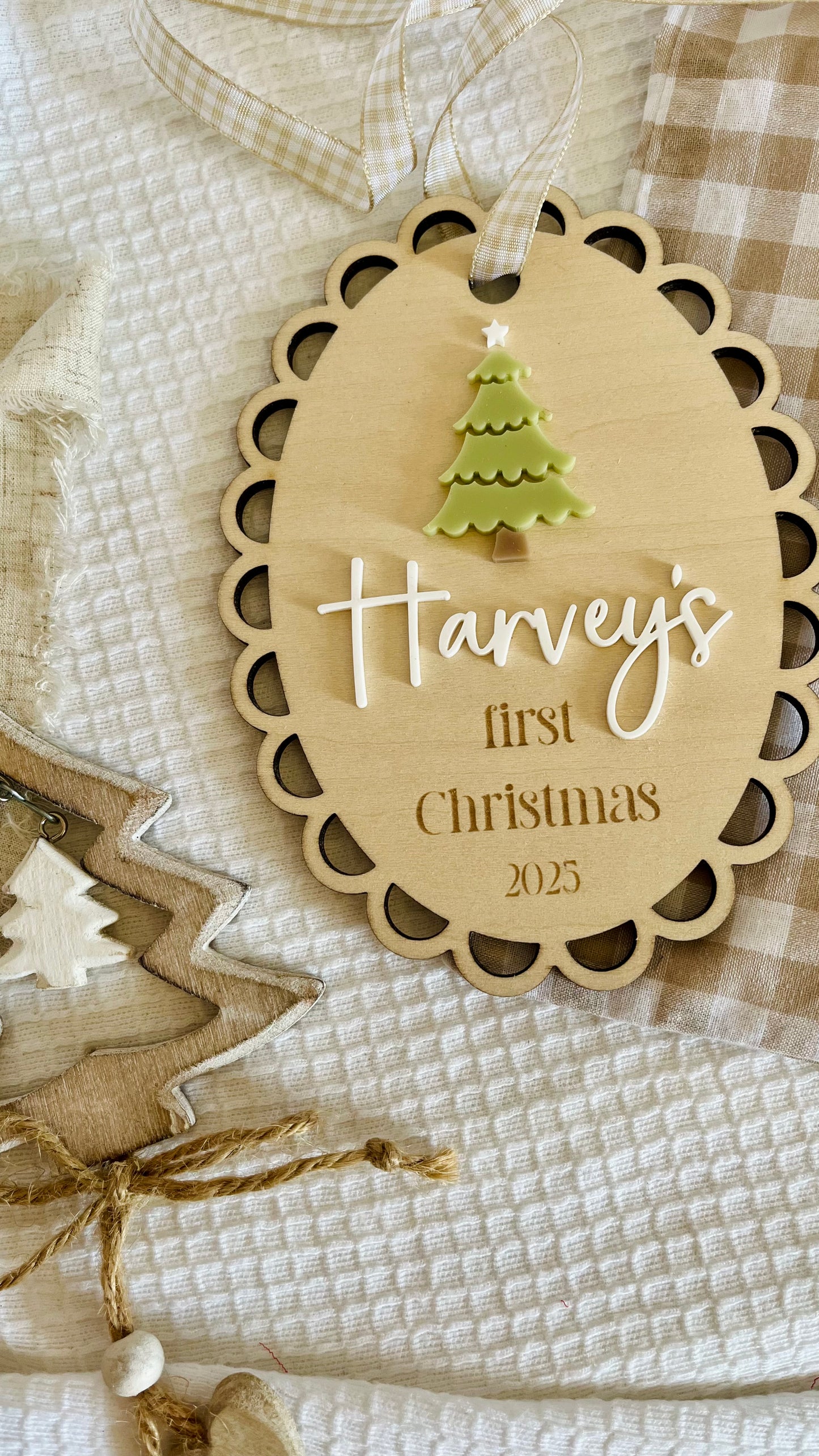 'Harvey's' oval first Christmas plaque