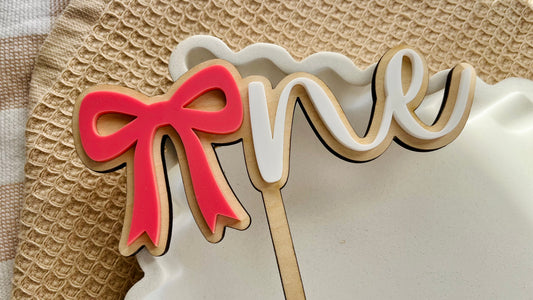 Bow cake topper