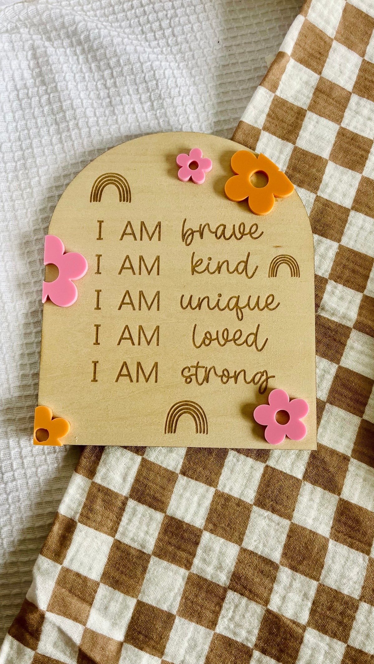 Daisy affirmation plaque